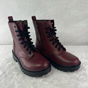 Size 5 1/2 SODA boots